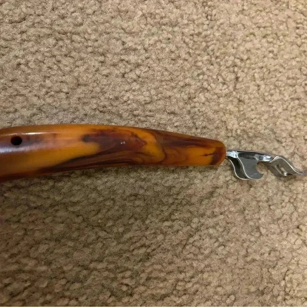 Vintage Marbleized Bakelite Bottle Opener - Picture 6 of 10